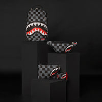 SHARKS IN PARIS PAINT GREY CROSSOVER CLUTCH