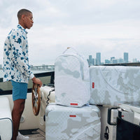 3AM LE BLANC SHARKNAUTICS HARDSHELL CARRY-ON LUGGAGE