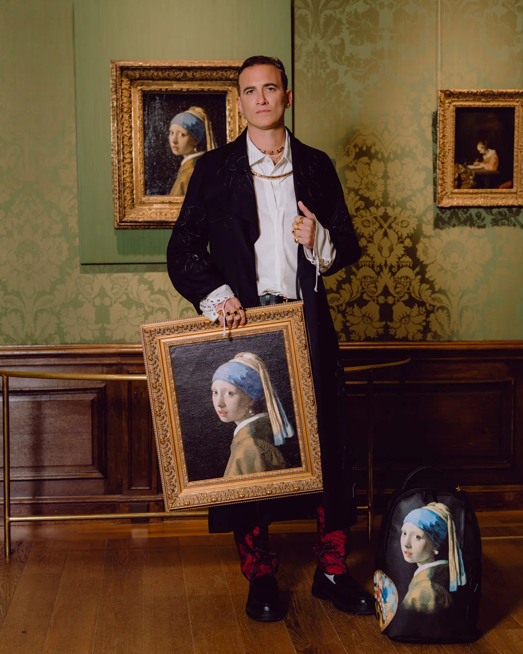 MAURITSHUIS MUSEUM GIRL WITH A PEARL EARRING DLXSV BACKPACK
