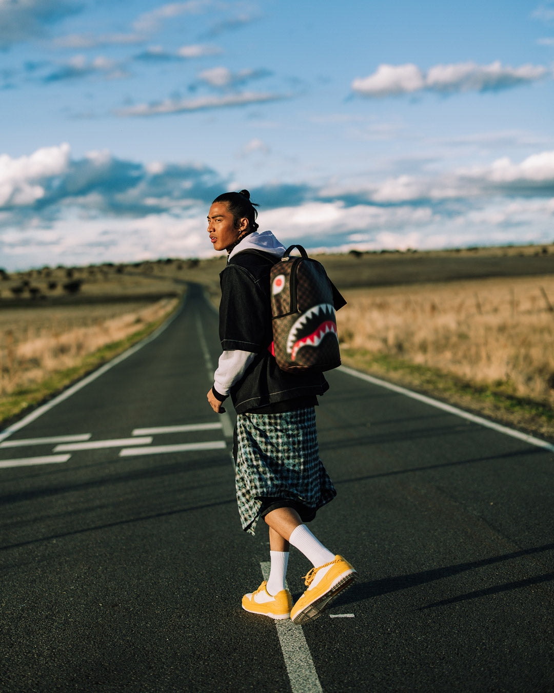 SHARKS IN PARIS BLUR DLXSV BACKPACK