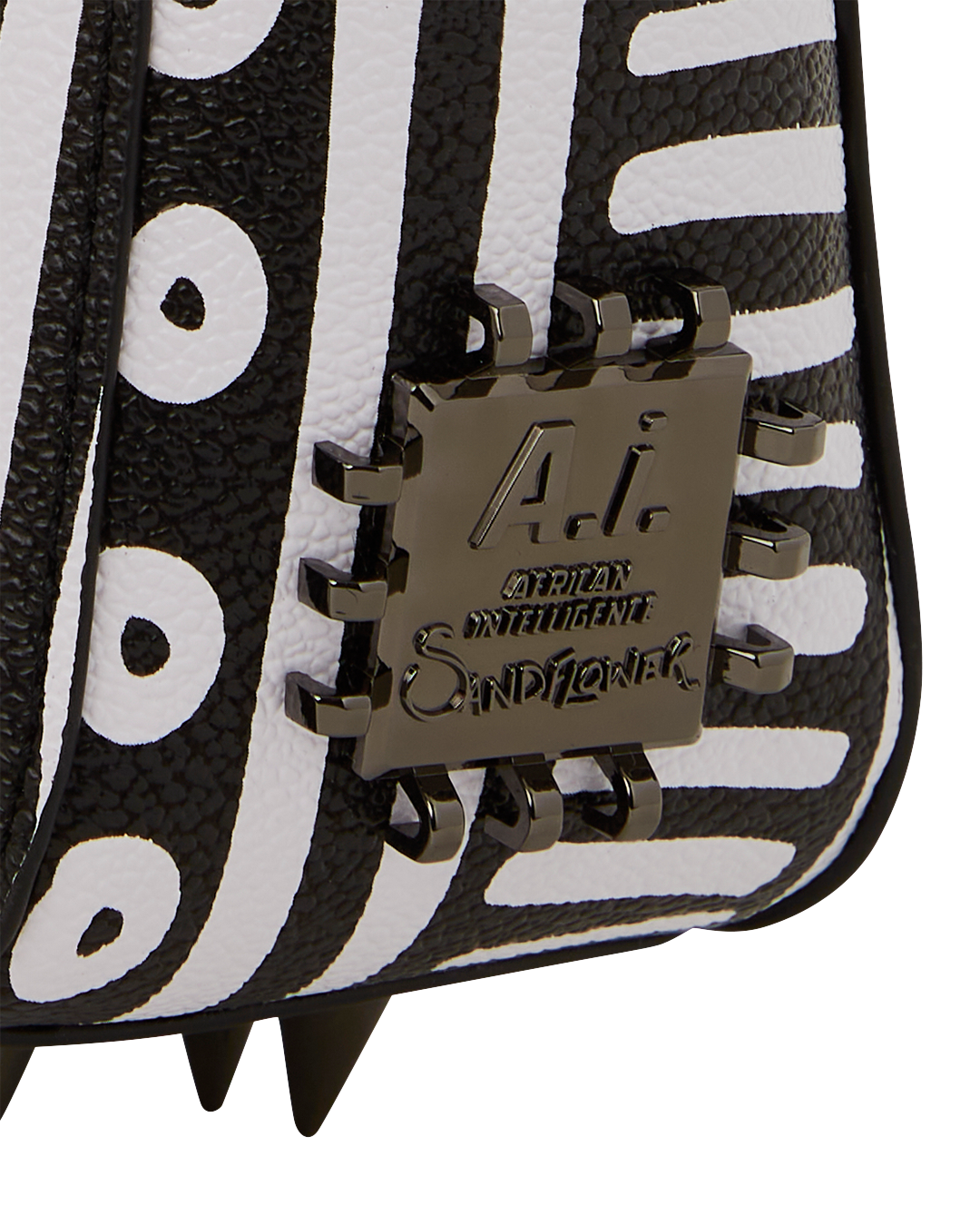 Ai TRIBAL B&W TURN-LOCK HANDBAG