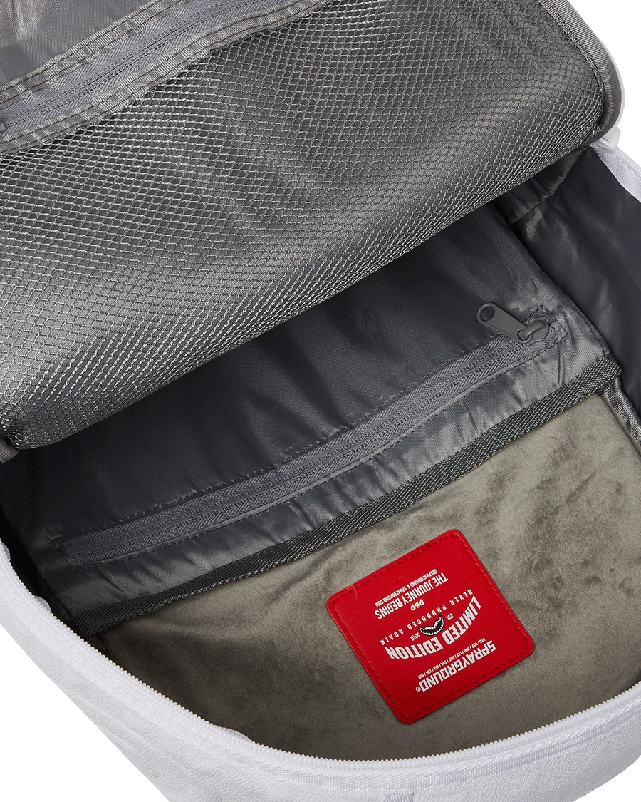 WHITE PYRAMID DLXSV BACKPACK