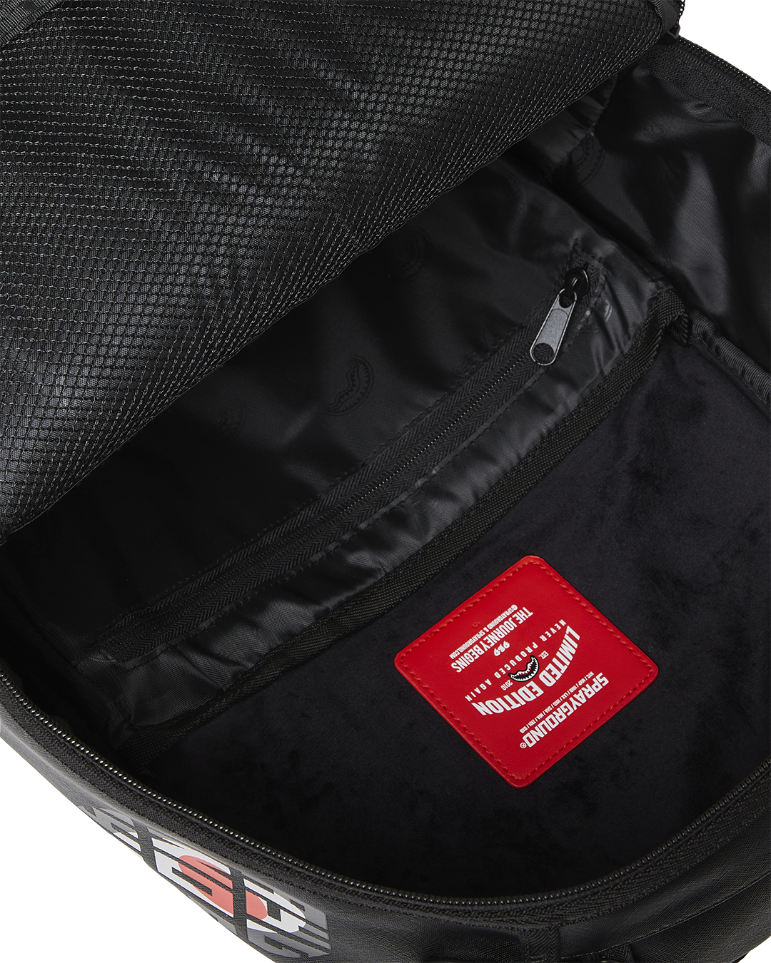SHARK CENTRAL INFINITY MOUTH DLXSV BACKPACK