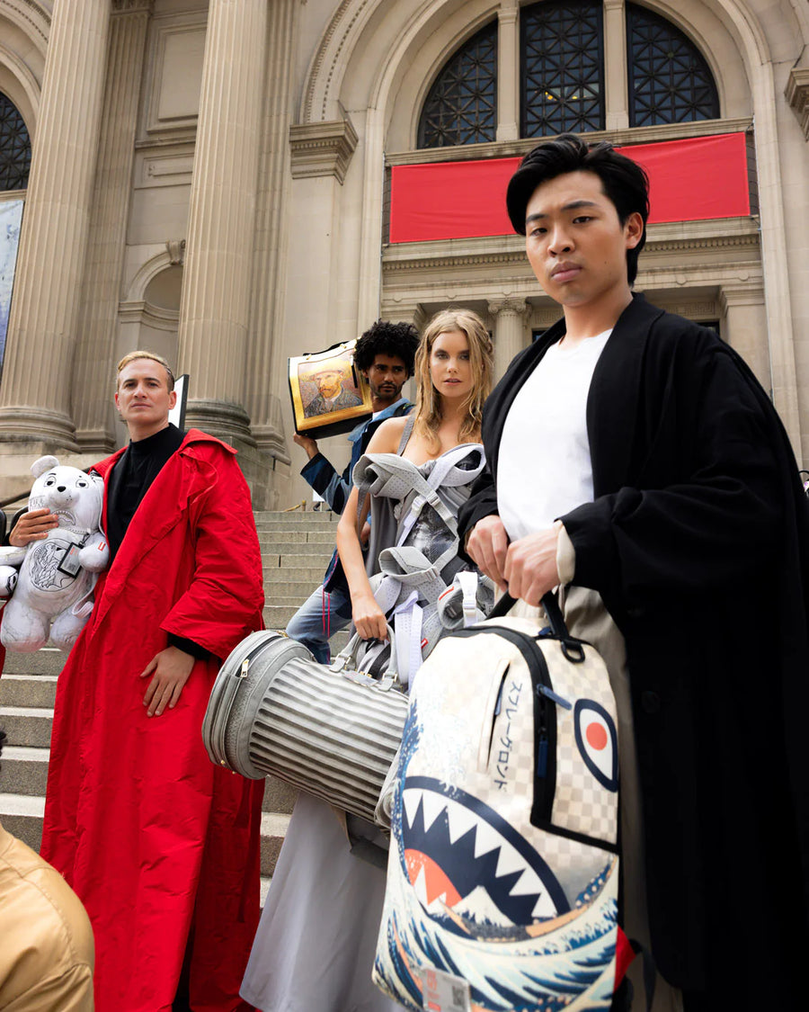 THE MET HOKUSAI GREAT WAVE BACKPACK