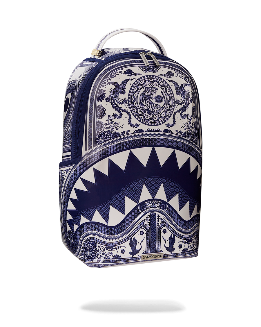 FINE CHINA SHARK DLXS BACKPACK