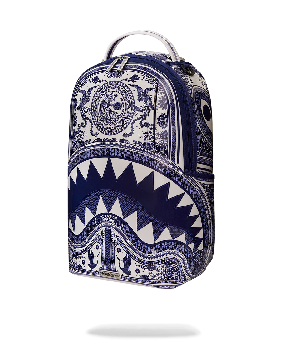 FINE CHINA SHARK DLXS BACKPACK