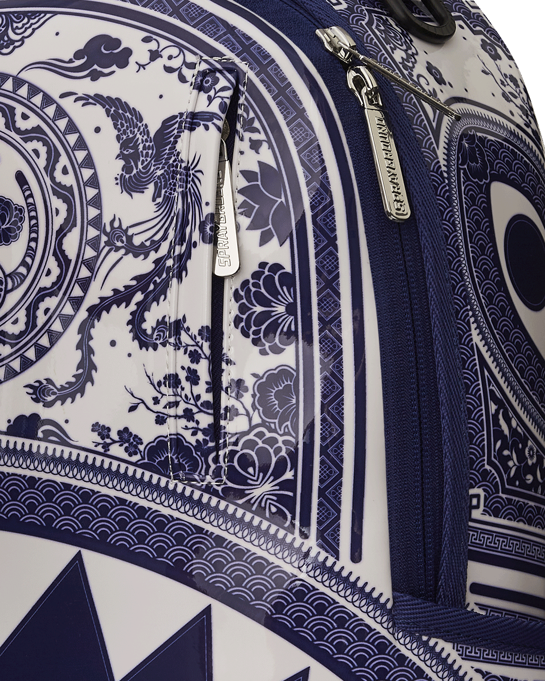 FINE CHINA SHARK DLXS BACKPACK