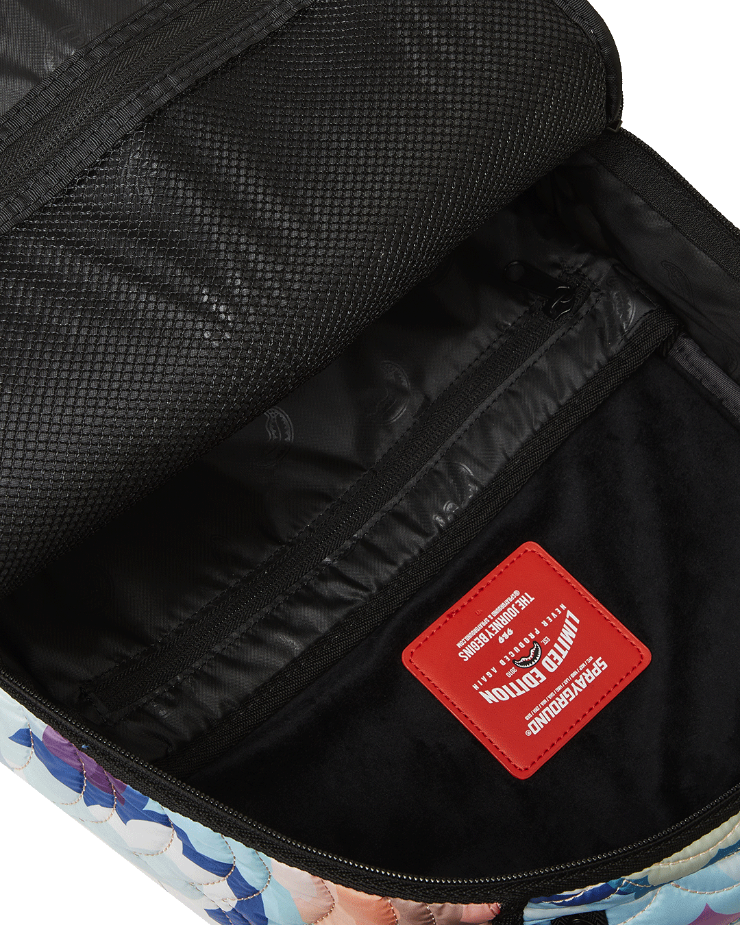 QUILTED CLOUD SHARK DLXS BACKPACK