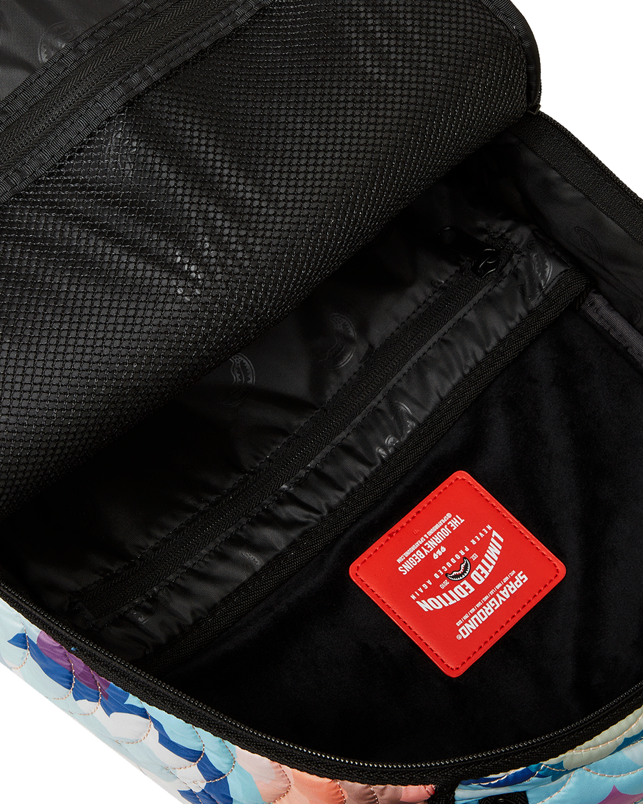 QUILTED CLOUD SHARK DLXS BACKPACK