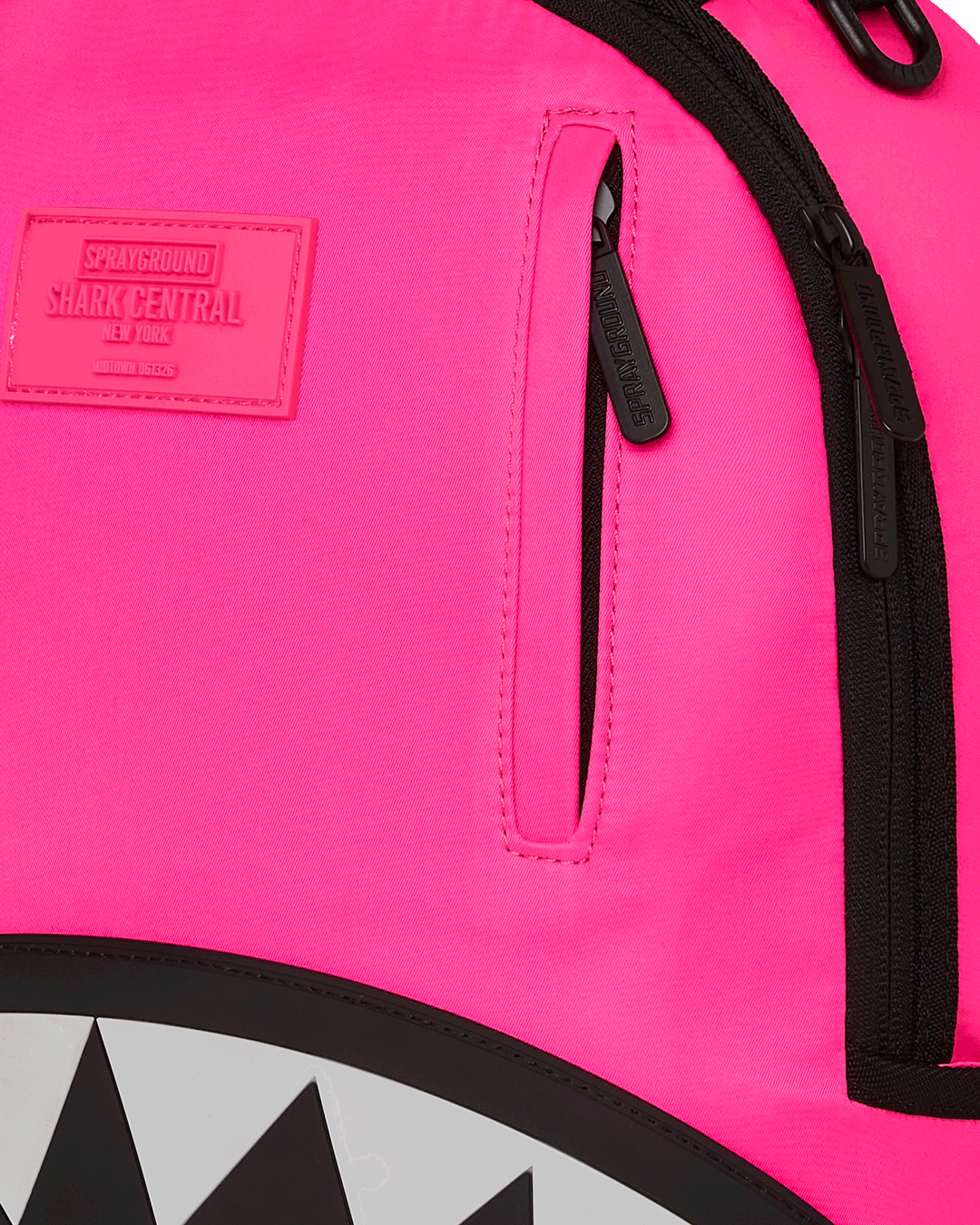 SHARK CENTRAL PULSE PINK BACKPACK