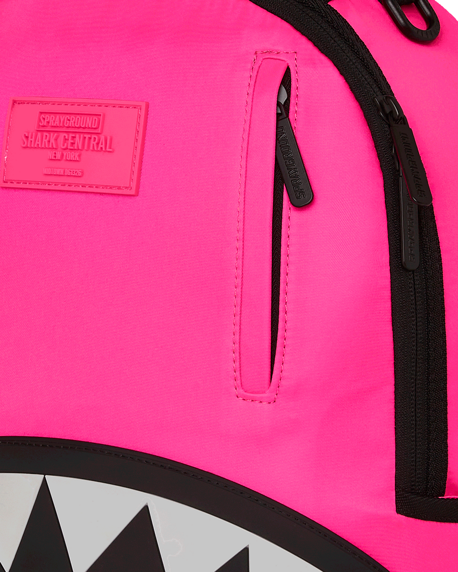 SHARK CENTRAL PULSE PINK BACKPACK