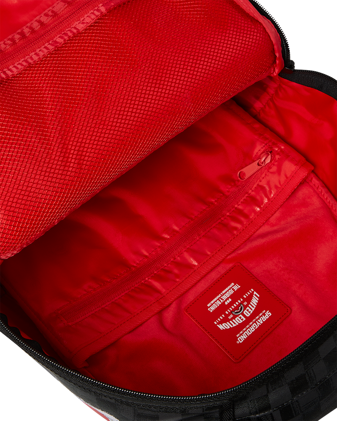 SCRIBBLE SHARK CHECK DLXSV BACKPACK