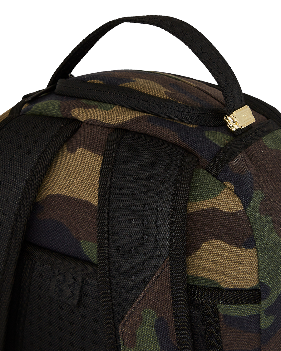SHARK CENTRAL CAMO DLXS BACKPACK