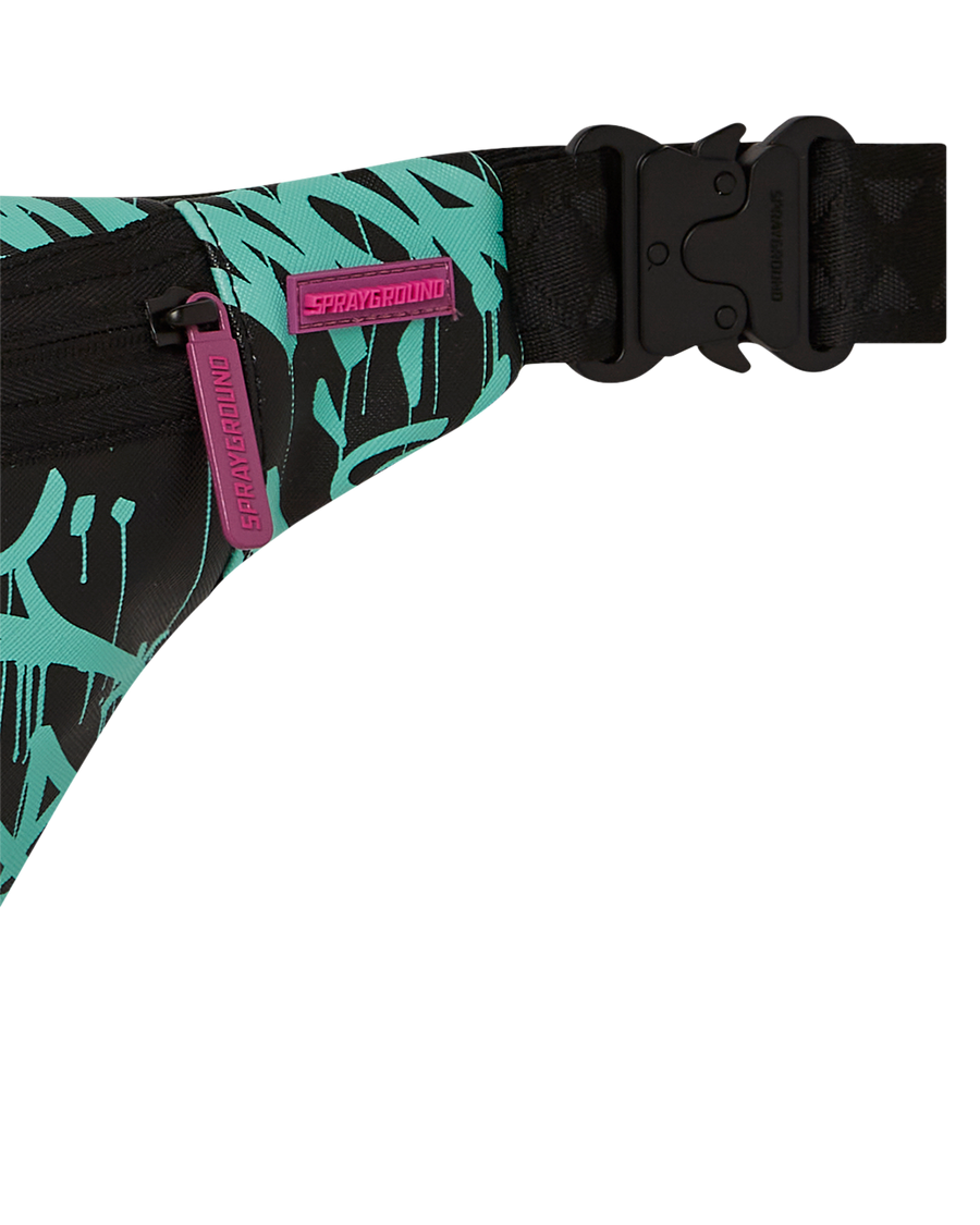 STREET ART FLORAL SAVVY CROSS-BODY