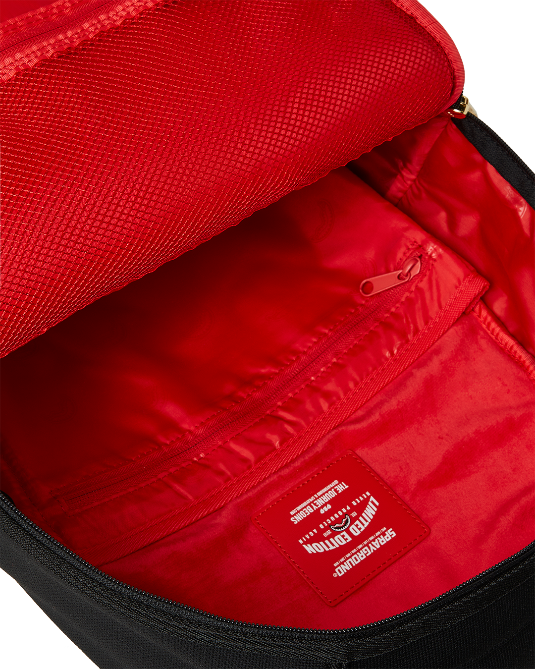 SHARK CENTRAL KNIT BLACK DLX-KNIT BACKPACK