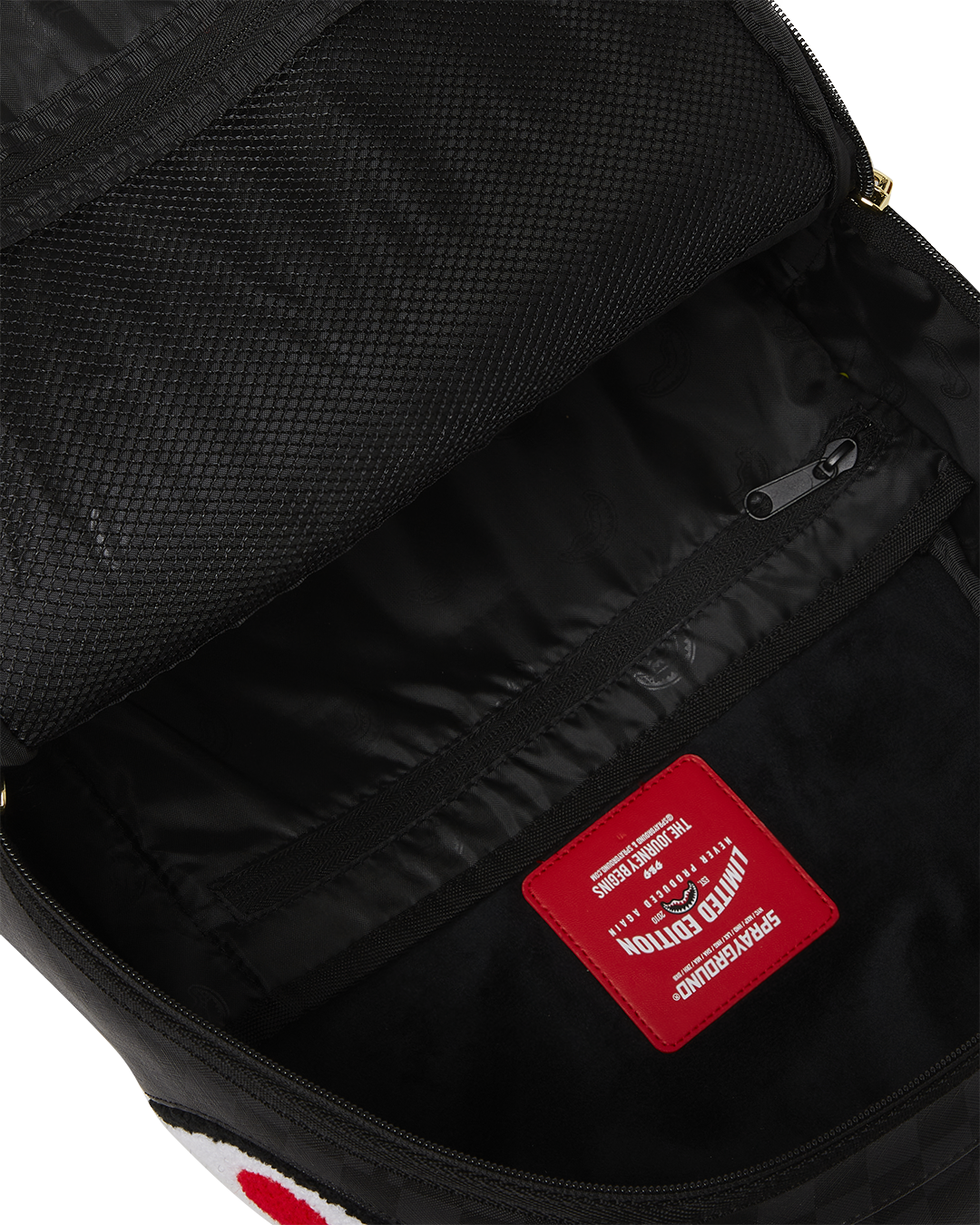 BLACK CHENILLE SIP DLXSV BACKPACK