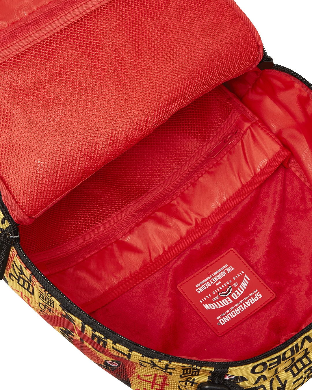 TOKYO SURVEILLANCE SHARK DLXR BACKPACK