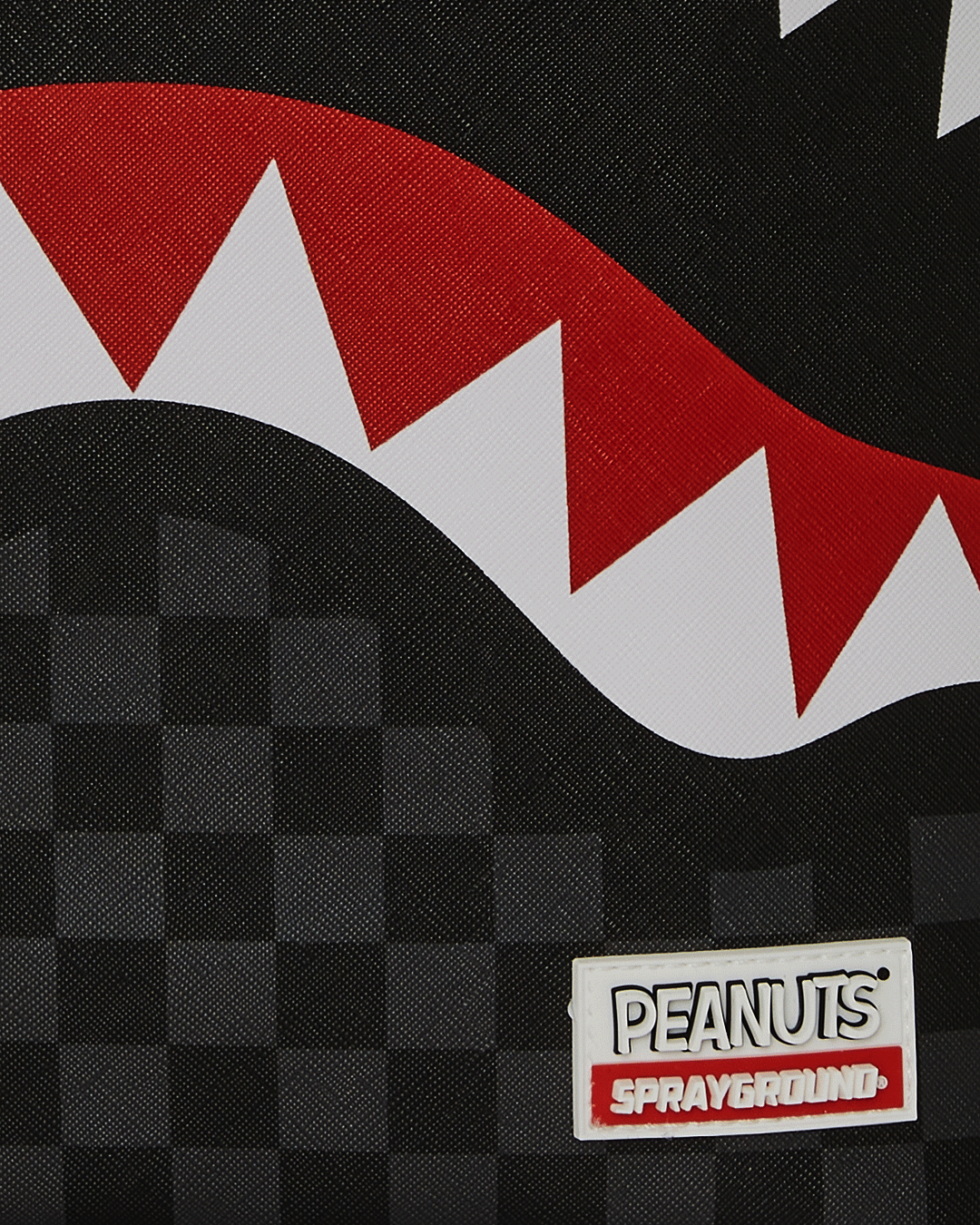 PEANUTS SNOOPY TOP SHARK MONEY DLXSV BACKPACK