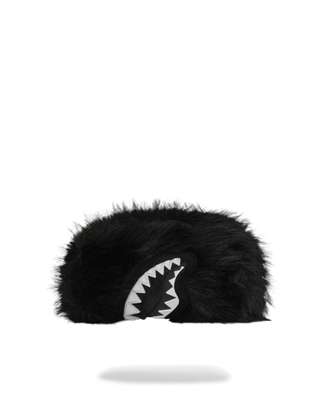 FUR CRAY BLACK POUCH