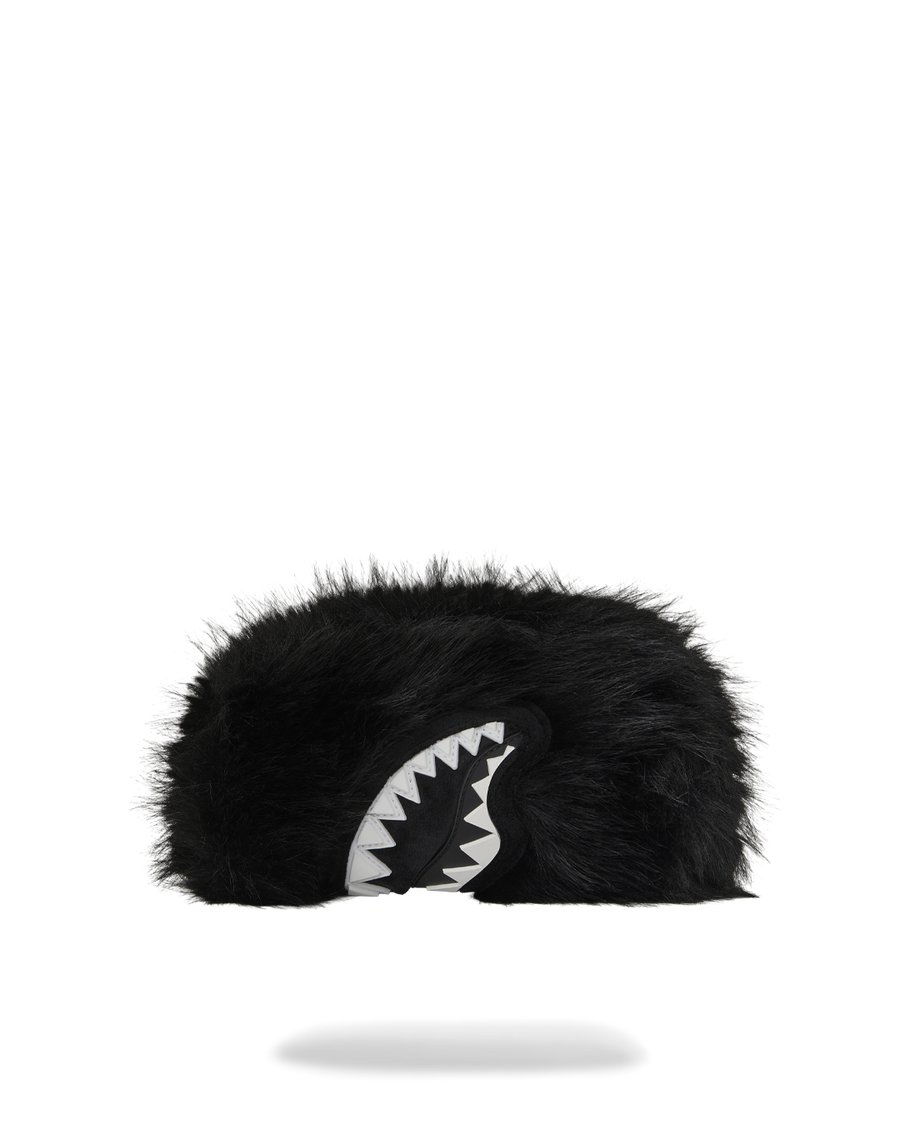 FUR CRAY BLACK POUCH