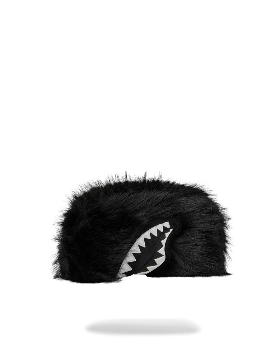 FUR CRAY BLACK POUCH