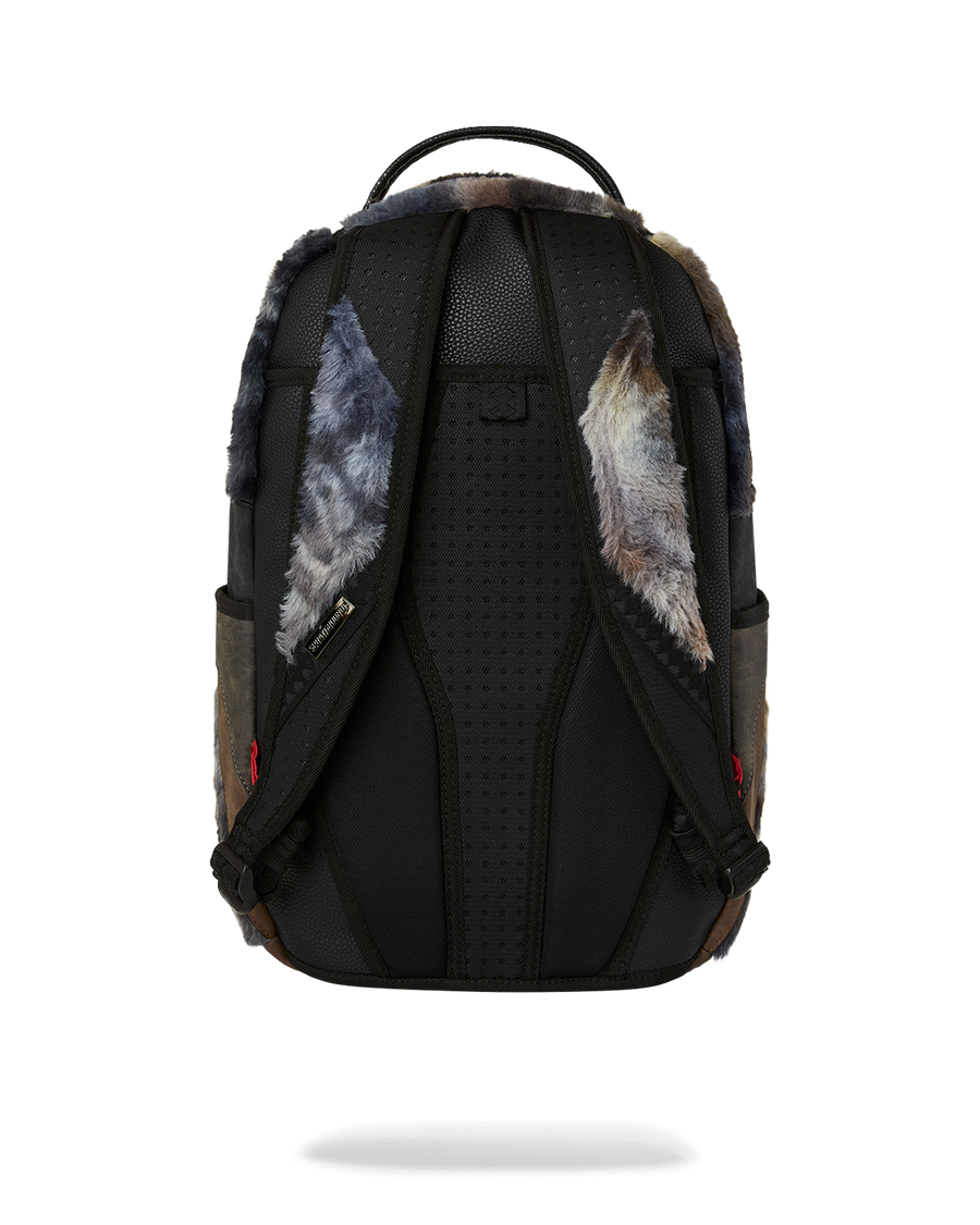 DAYS FUR COAT SHARK DLXSV BACKPACK
