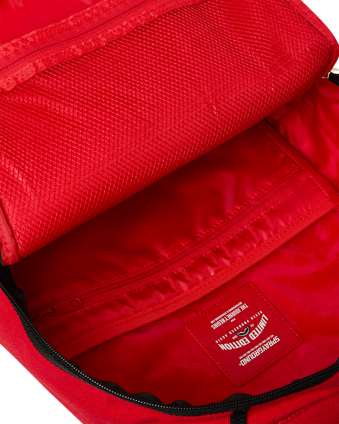 RED REDEMPTION DLXSV BACKPACK
