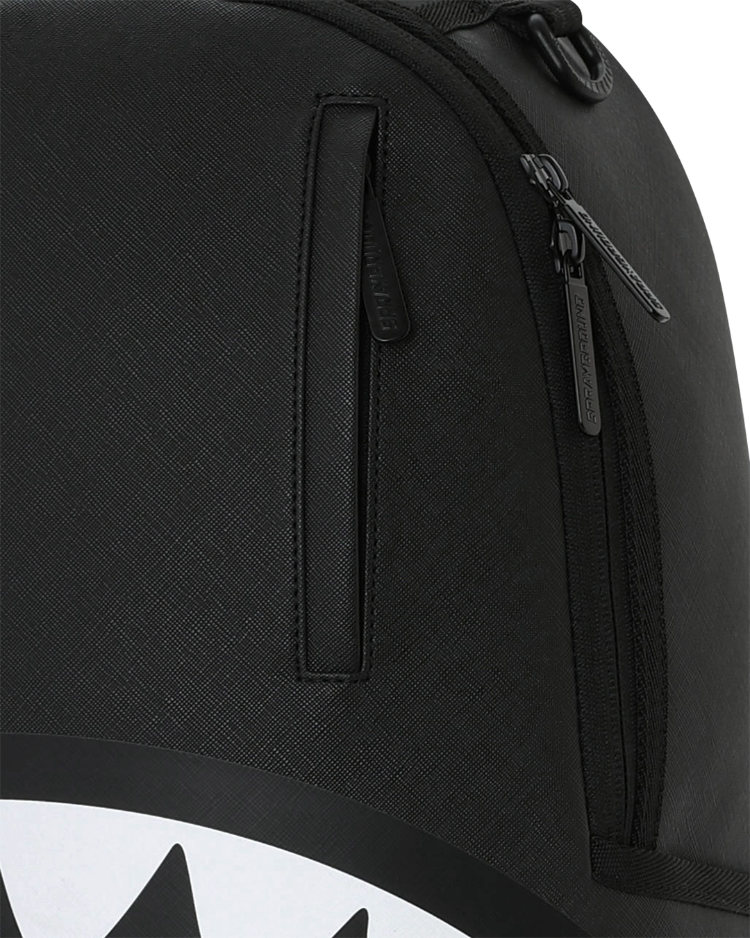 SHARK CENTRAL BUBBLY BLACK DLXSV BACKPACK