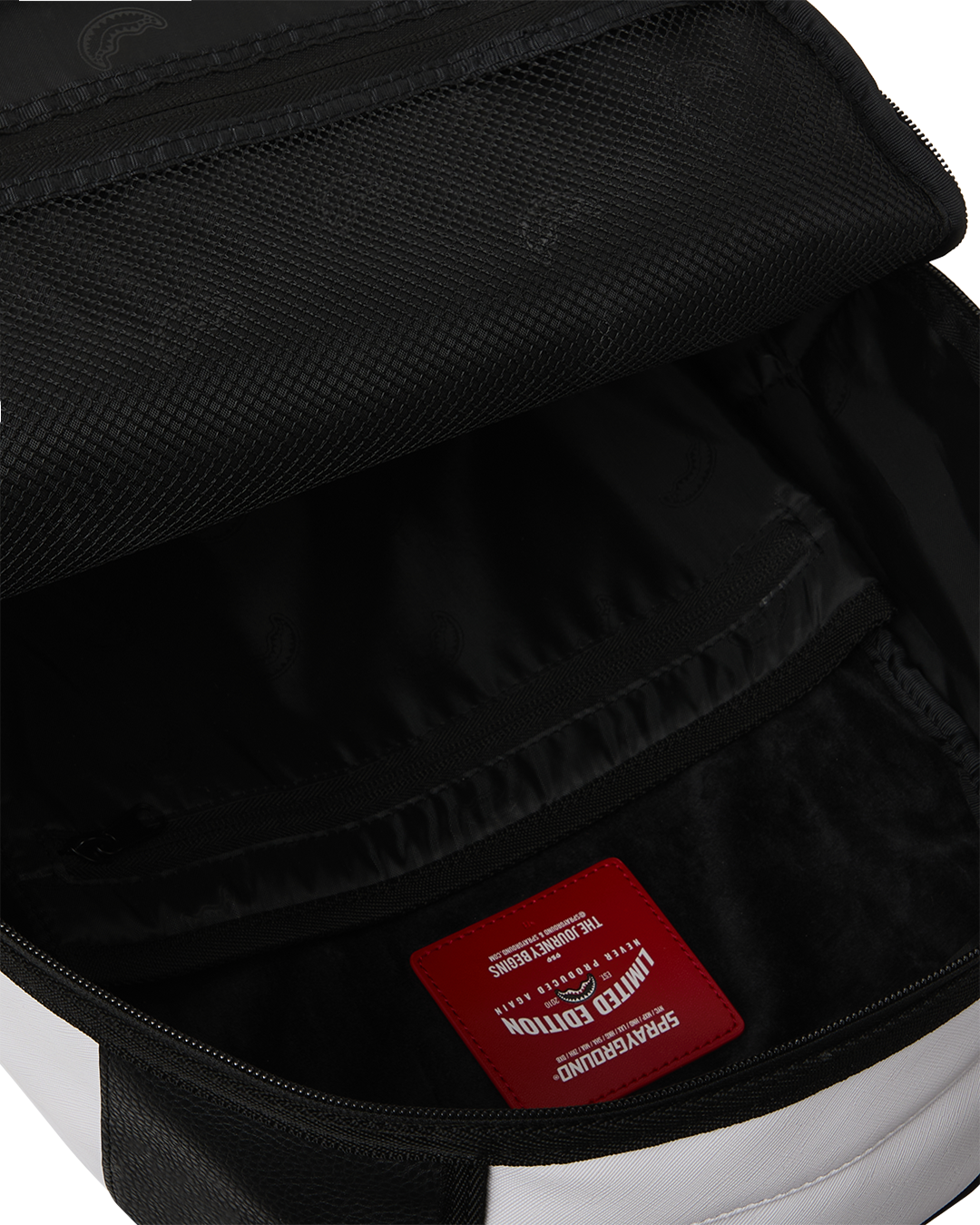 DREAMSCAPE DLXSV BACKPACK