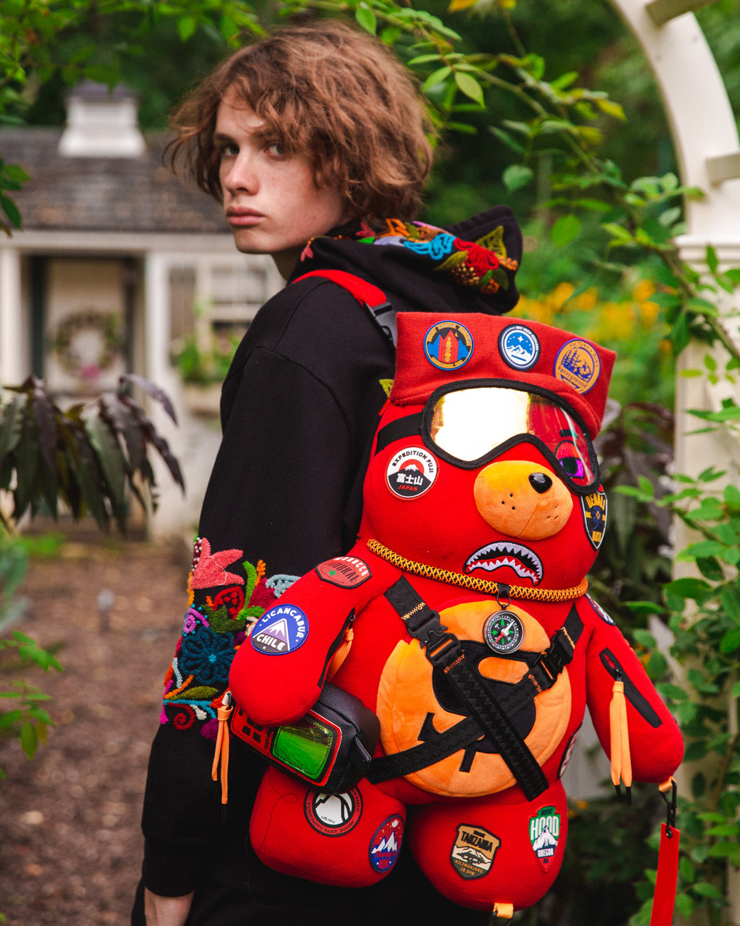 THE GLOBAL EXPEDITION MONEYBEAR TEDDYBEAR BACKPACK