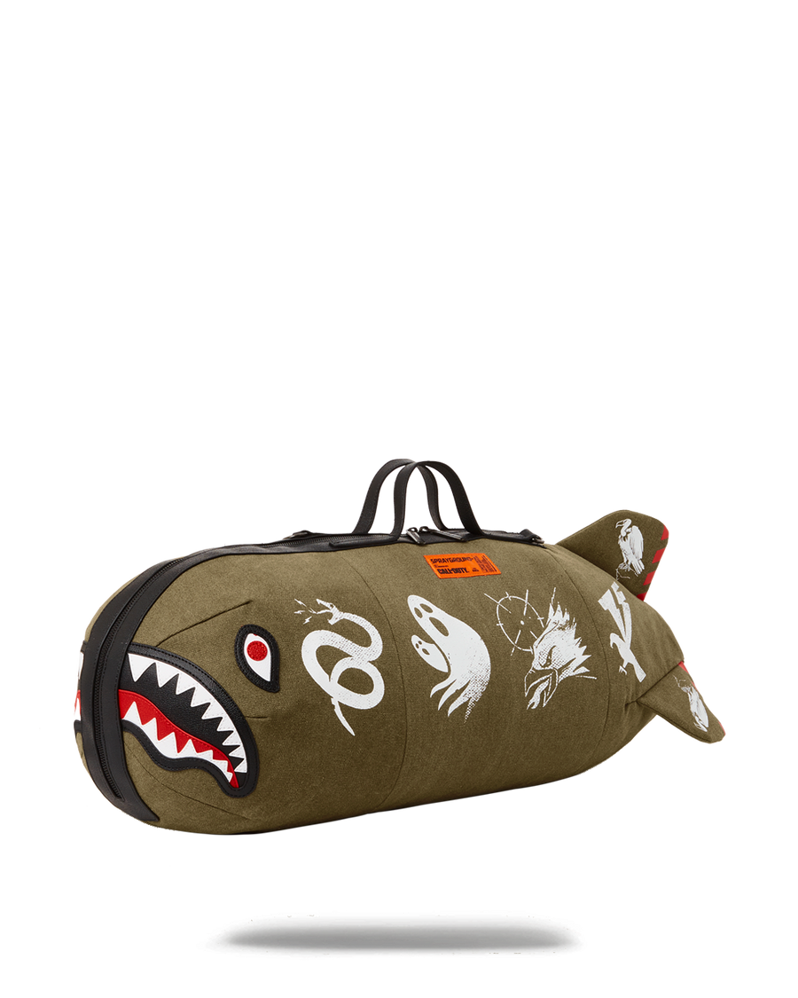 CALL OF DUTY SHARK TORPEDO DUFFLE