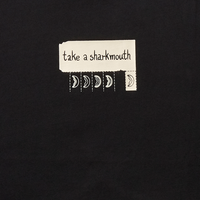 TAKE A SHARK MOUTH GRAPHIC T-SHIRT (BLACK)