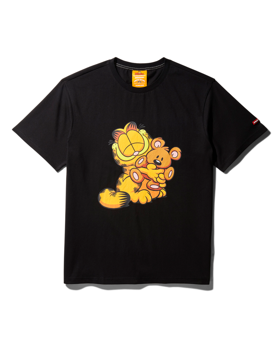 GARFIELD HUGS T-SHIRT (BLACK)