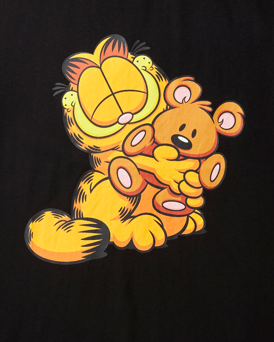 GARFIELD HUGS T-SHIRT (BLACK)